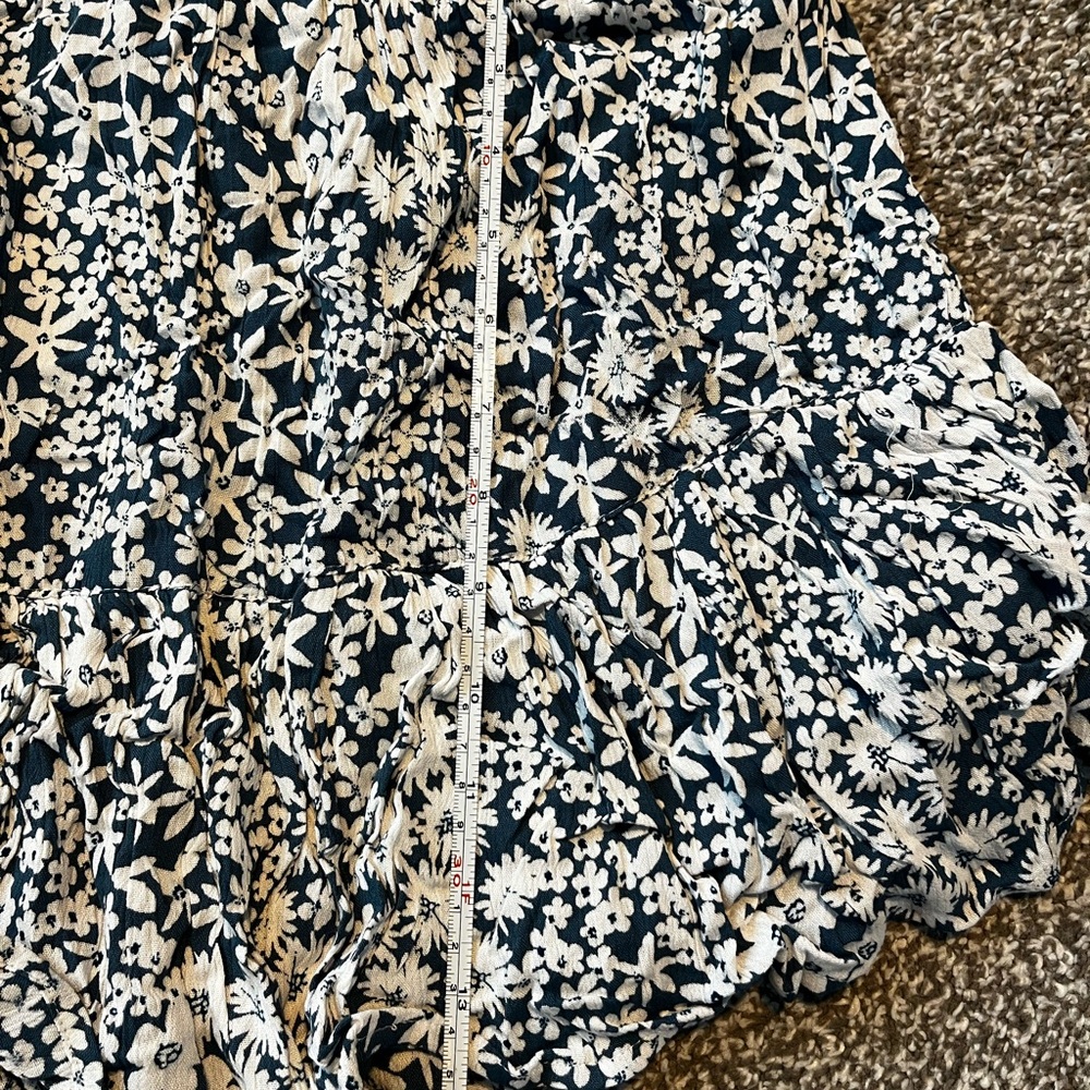 Floral Ruffle Mini Skort - Picture 3 of 6